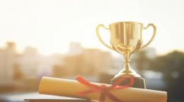2015 日本京都獎：二位研究人員與一位藝術家獲獎