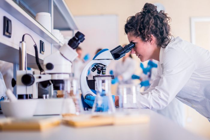 生物分子可視化研究入手 2017 諾貝爾化學獎