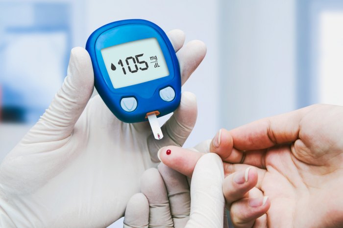 What causes inflammation in diabetic patients? 